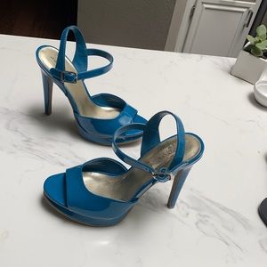 Teal heels